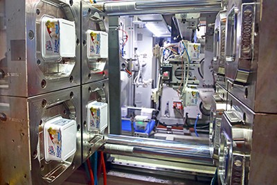 IML plastic injection - Teknika Packaging